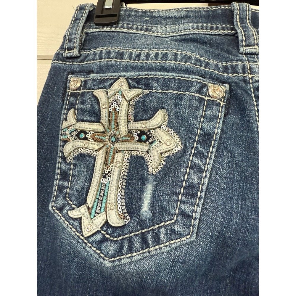 #D- 051- Miss Me Low Rise Tailored Bootcut Jeans Dark Wash Cross Embellished - Picture 6 of 8